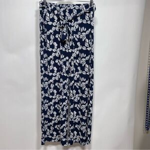 41 Hawthorn leaves pattern flowy pants